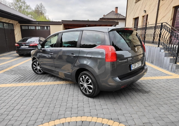 Peugeot 5008 cena 18700 przebieg: 259000, rok produkcji 2012 z Nowa Dęba małe 781